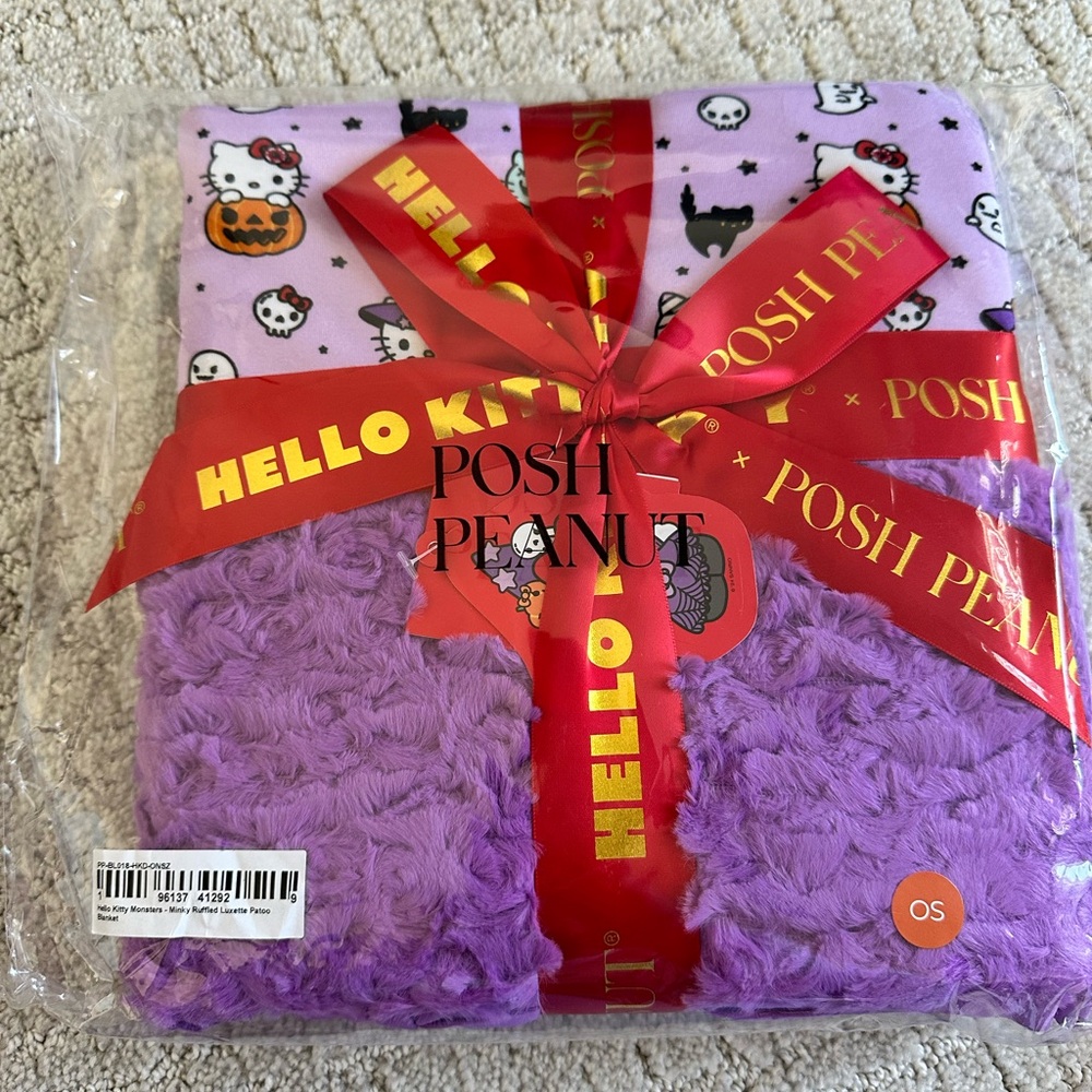 Hello kitty Posh Peanut. Halloween. Brand new never opened. Limited edition.